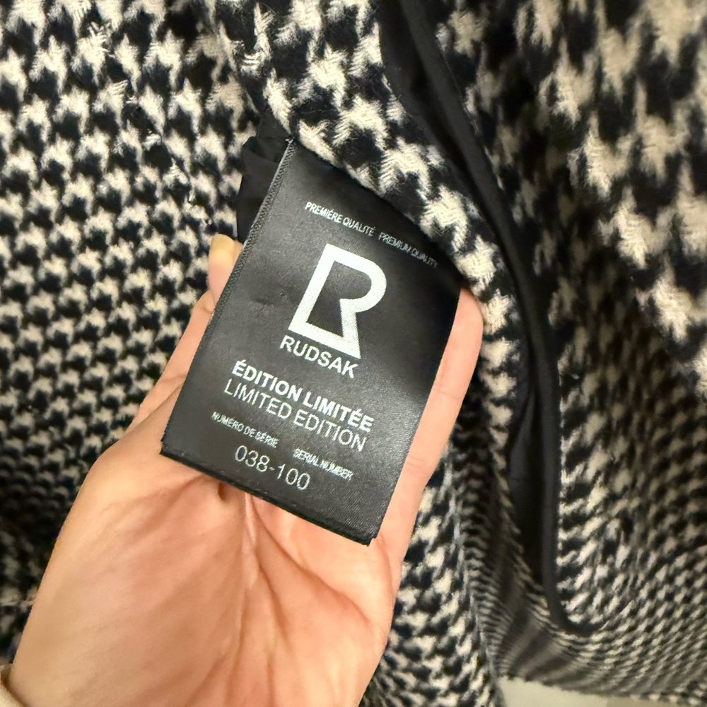 RUDSAK TAPLIN WOMEN'S WOOL COAT WITH LEATHER SLEEVES! Brandnew tag attached 695$ - Picture 10 of 10